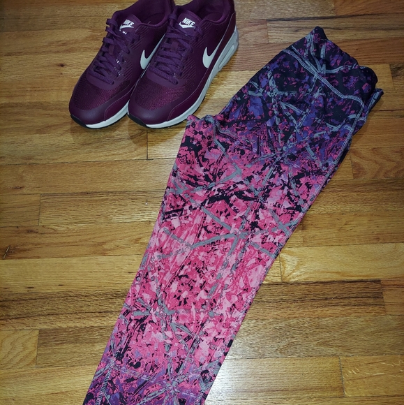 Colorful Workout Leggings - Picture 2 of 7